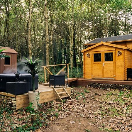 Cabane Insolite Avec Escape Game Saint-Evarzec Ngoại thất bức ảnh