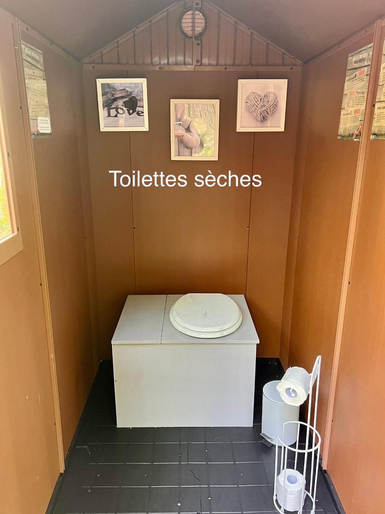 Cabane Insolite Avec Escape Game Saint-Evarzec Ngoại thất bức ảnh